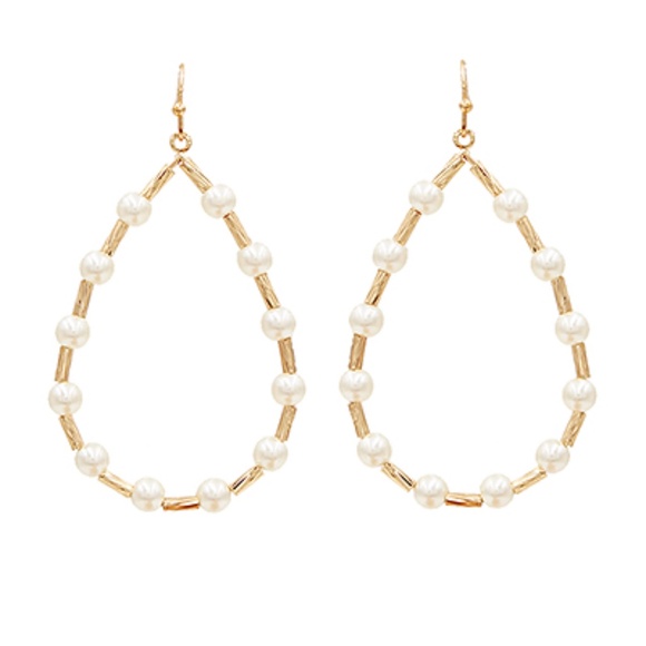 Pearl Station Teardrop Earrings - Picture 1 of 1